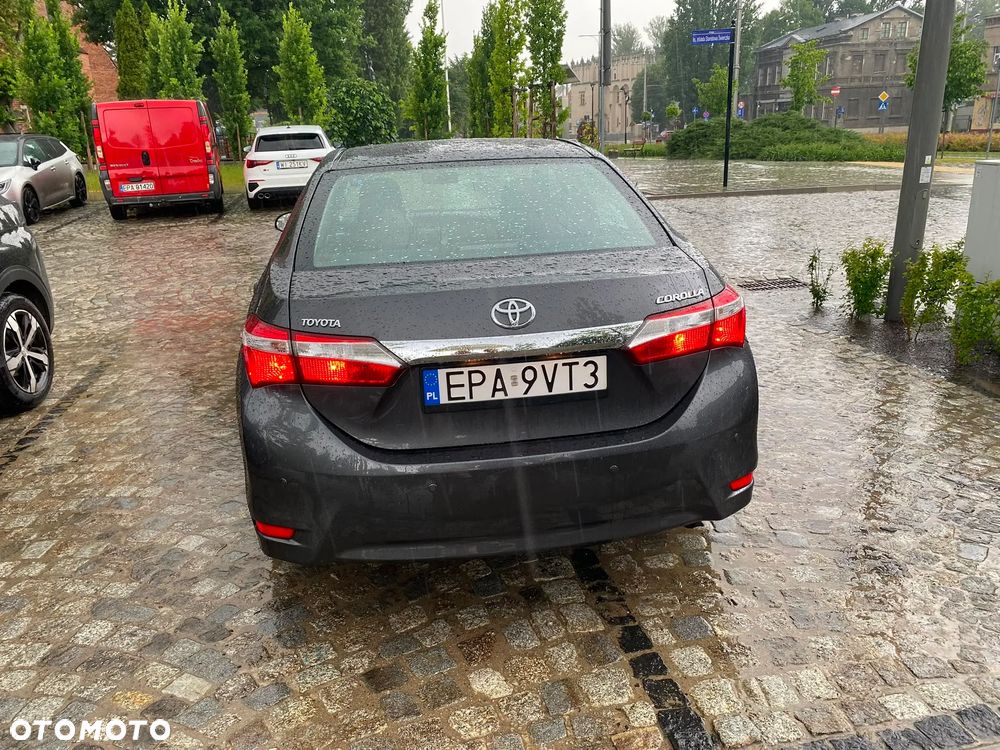Toyota Corolla 1.6 Premium EU6 - 13