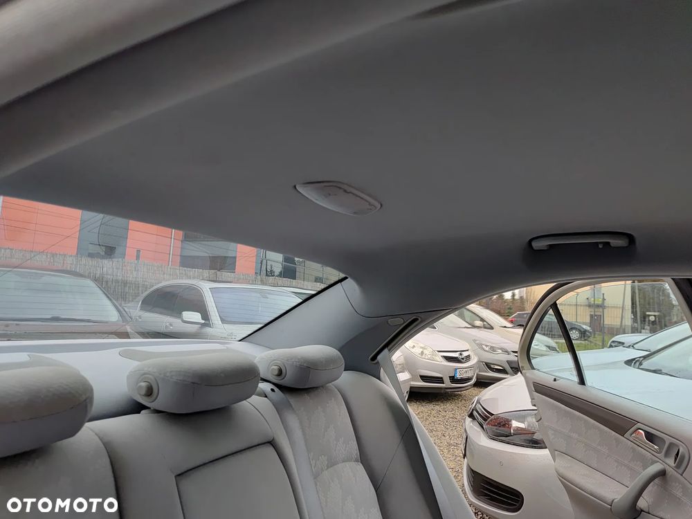 Mercedes-Benz Klasa C - 24