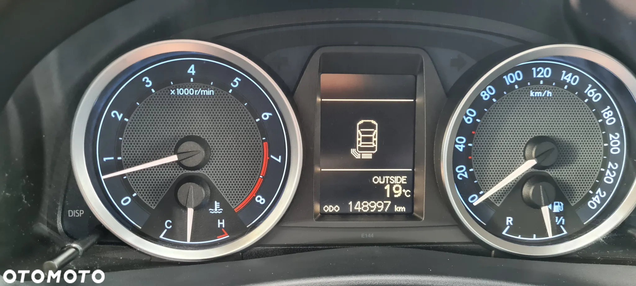Toyota Auris 1.6 Premium - 10