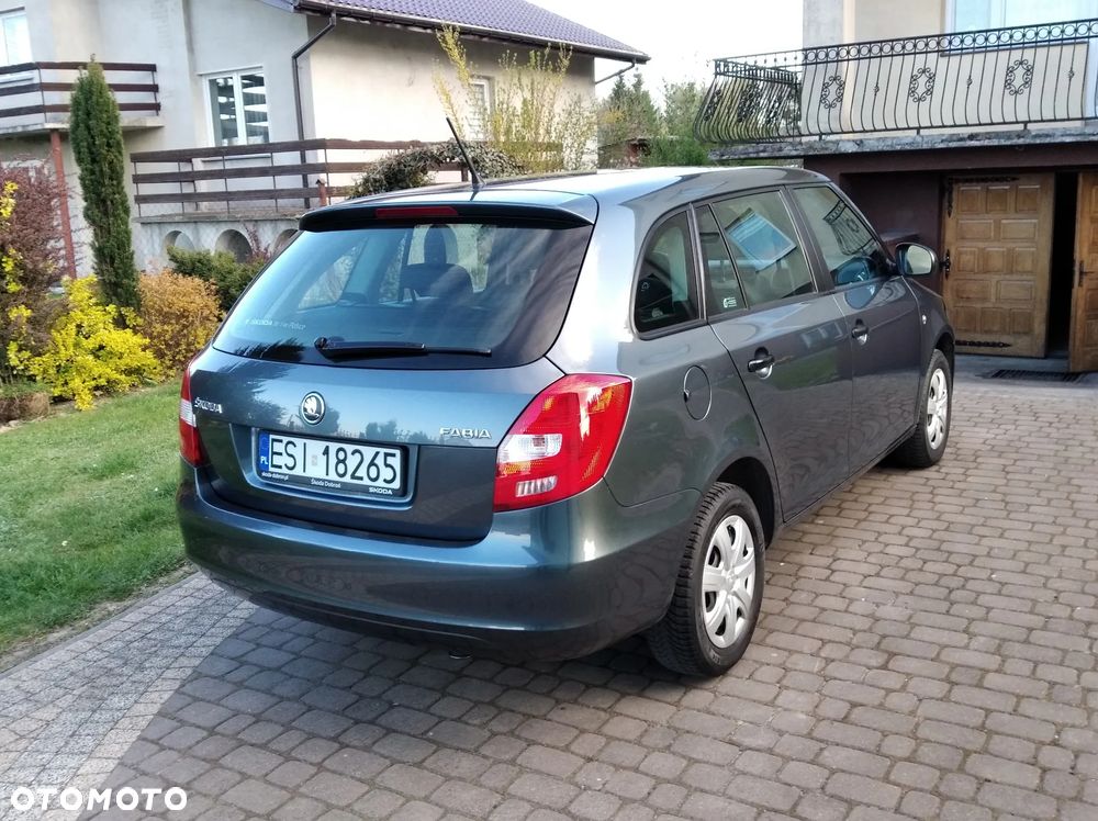 Skoda Fabia 1.4 16V Active Plus - 7