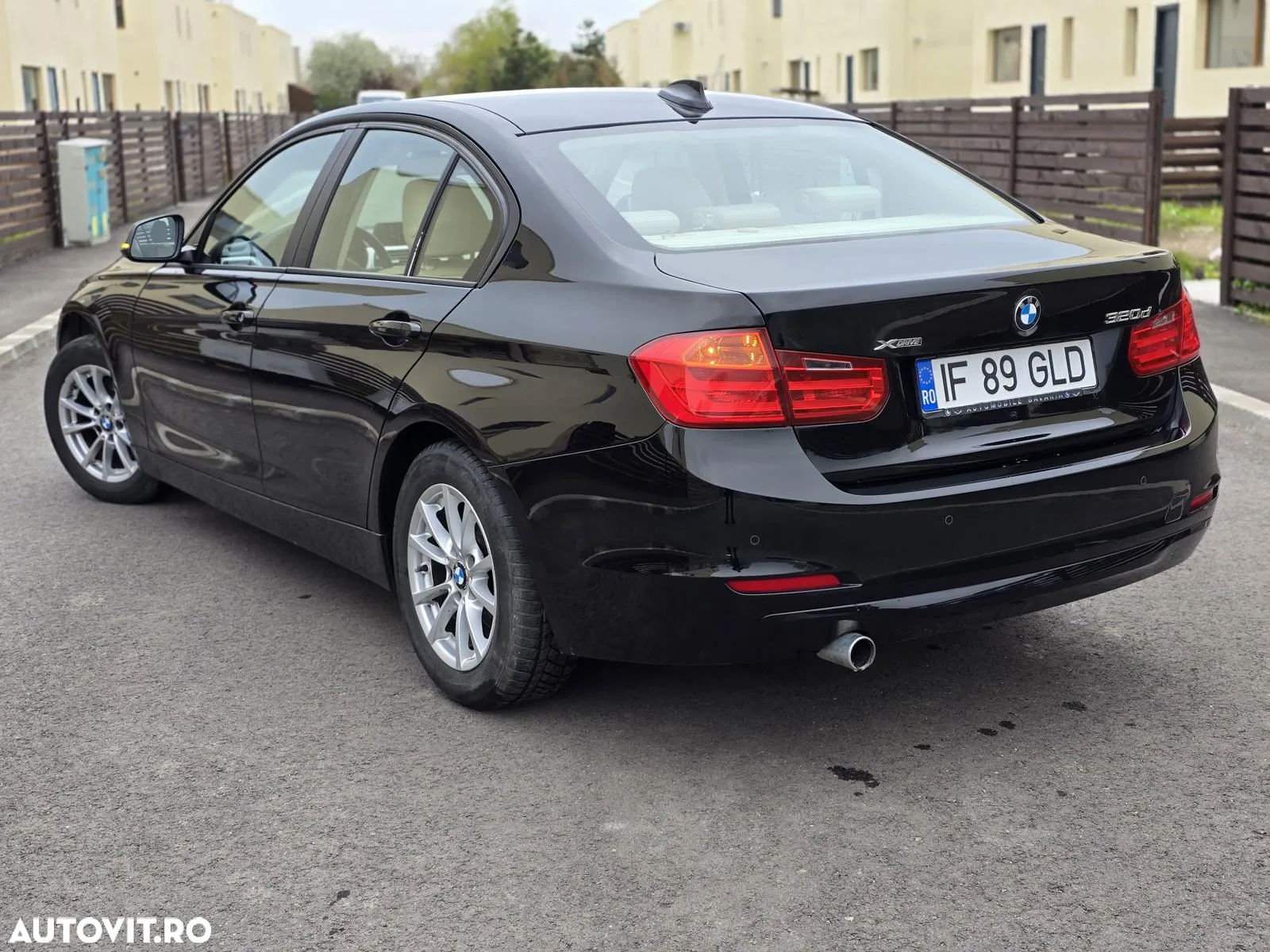 BMW Seria 3 - 13