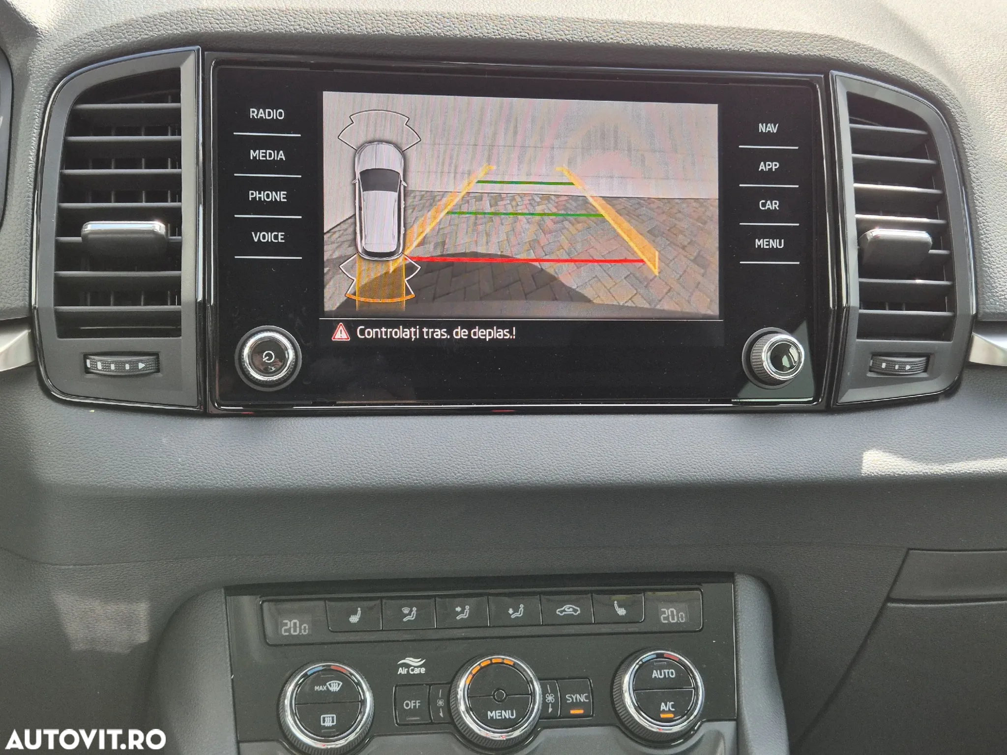 Skoda Karoq 1.5 TSI DSG Selection - 28