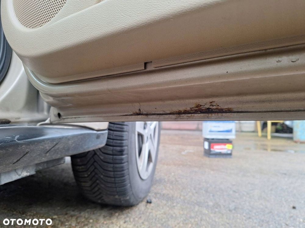 DRZWI KOMPLETNE PRAWY PRZÓD CHEVROLET EQUINOX I 04-09r LAK: WA231M - 2