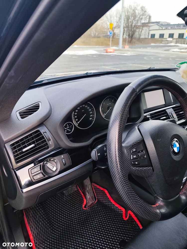BMW X3 sDrive18d - 17