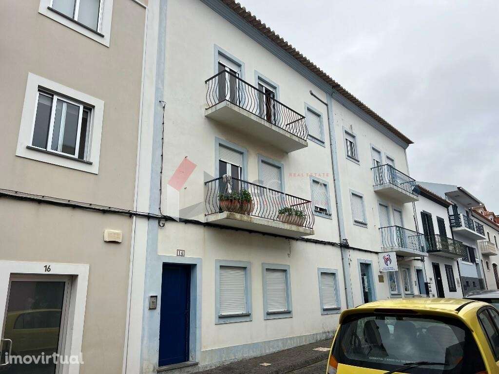 Apart. T3 duplex com vista mar no centro da Praia da Vitória! - Grande imagem: 3/25