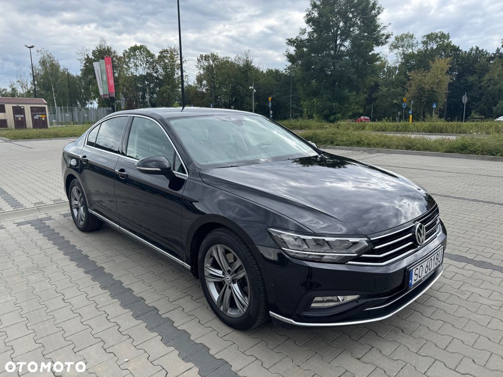 Volkswagen Passat 1.5 TSI EVO Elegance DSG - 1
