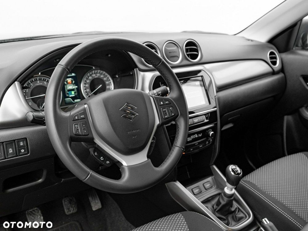 Suzuki Vitara - 7