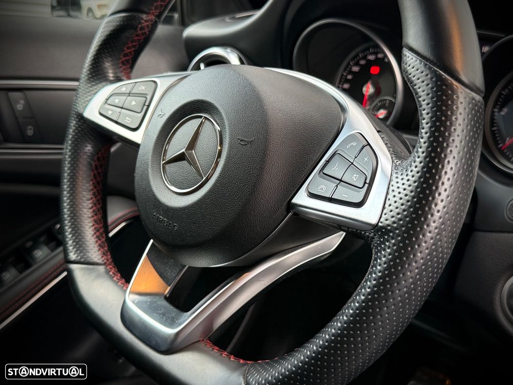Mercedes-Benz GLA 180 d AMG Line - 35