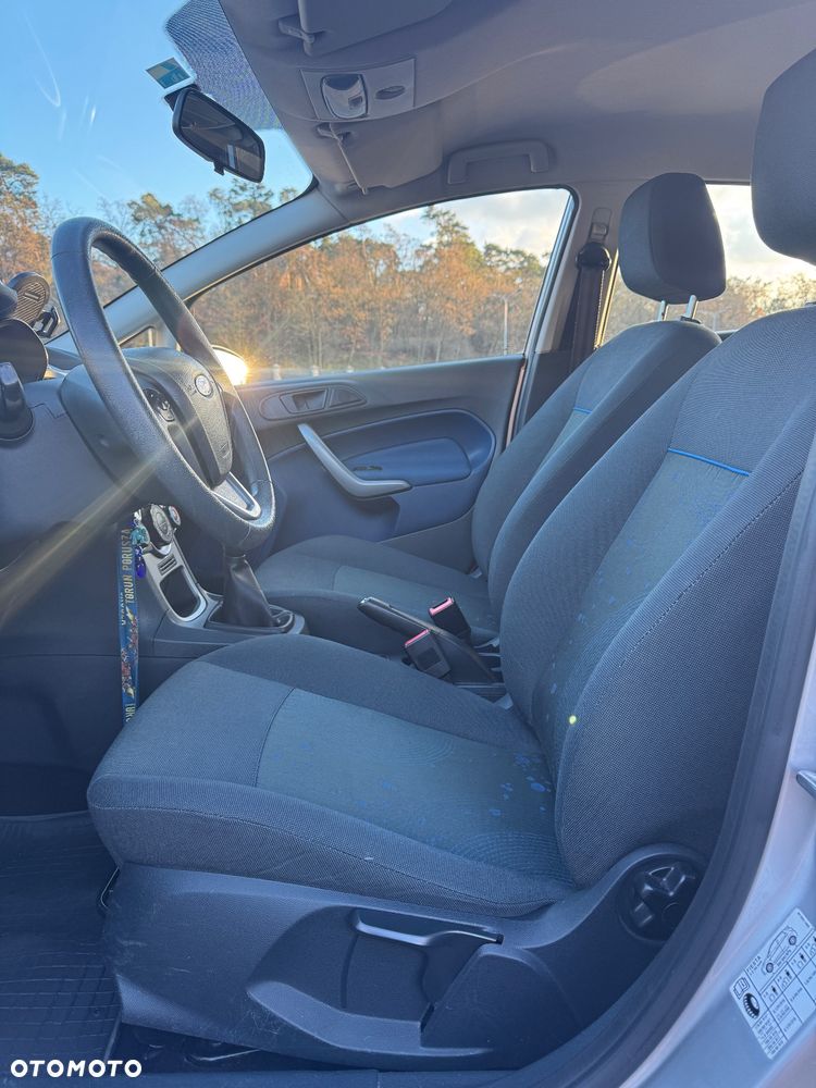 Ford Fiesta - 5