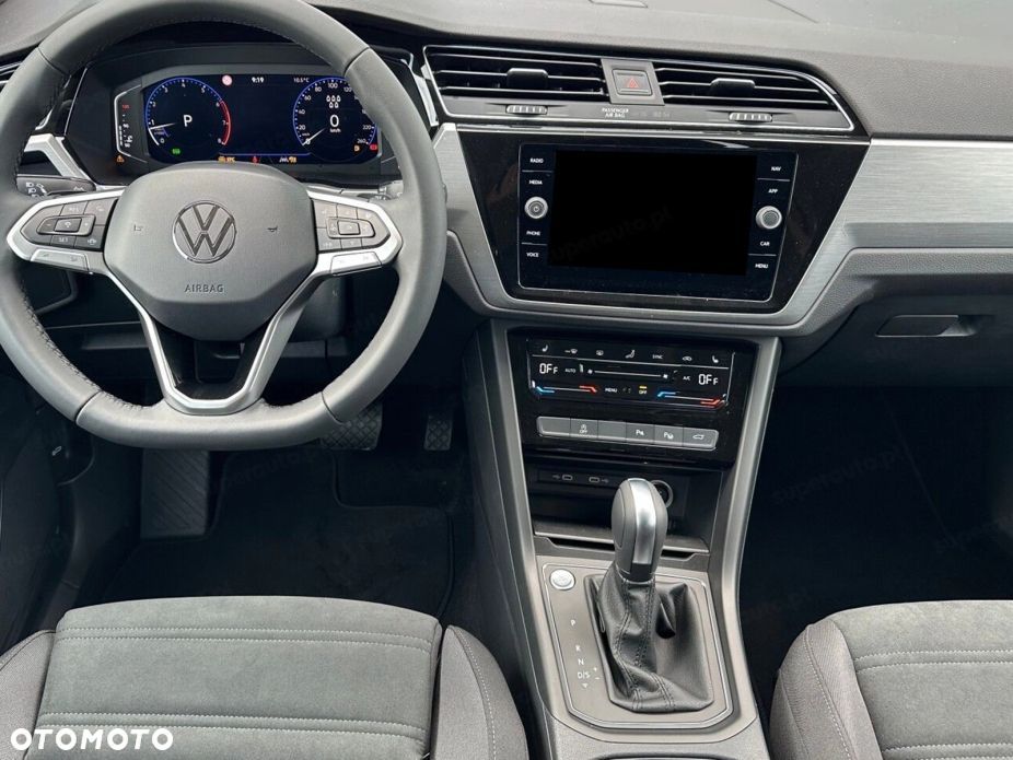 Volkswagen Touran 1.5 TSI EVO Comfortline Plus DSG - 11