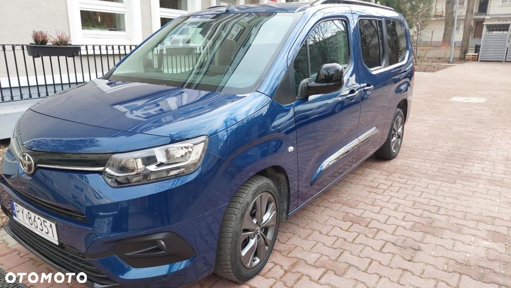 Toyota Proace City Verso Long 1.5 D-4D Family - 1