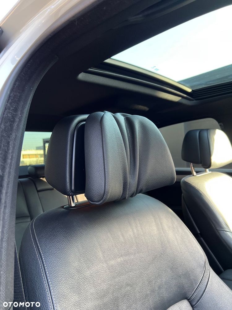 BMW Seria 5 535i - 34
