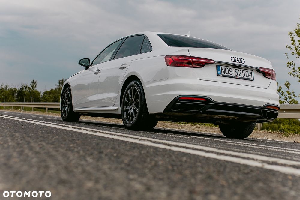 Audi A4 Limousine 40 TFSI S tronic advanced - 2