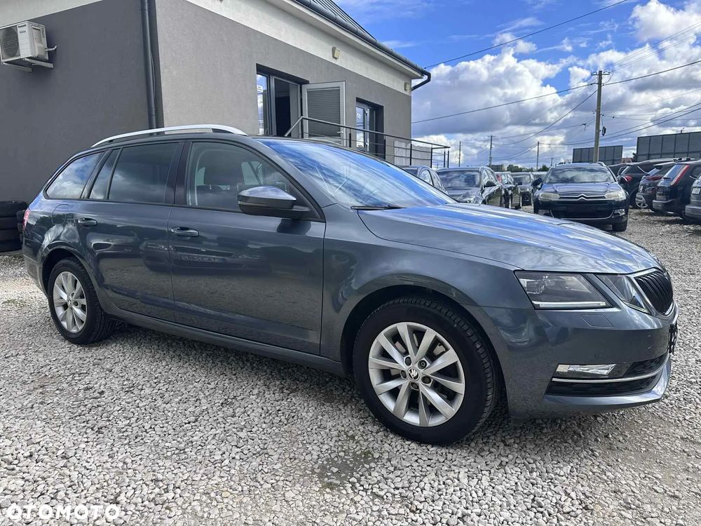 Skoda Octavia 2.0 TDI 4x4 Style DSG - 10