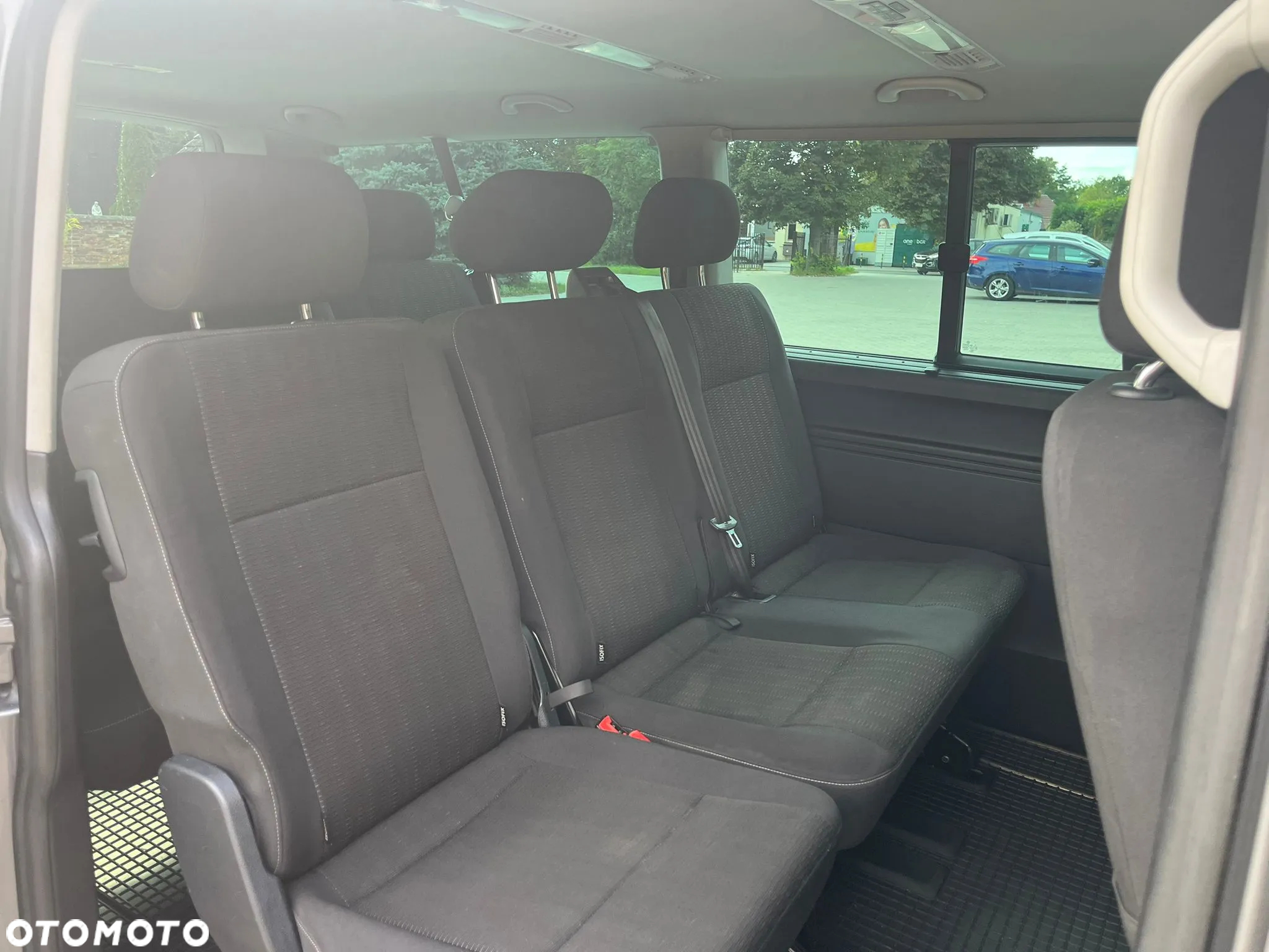 Volkswagen Caravelle 2.0 TDI L2 Comfortline - 10