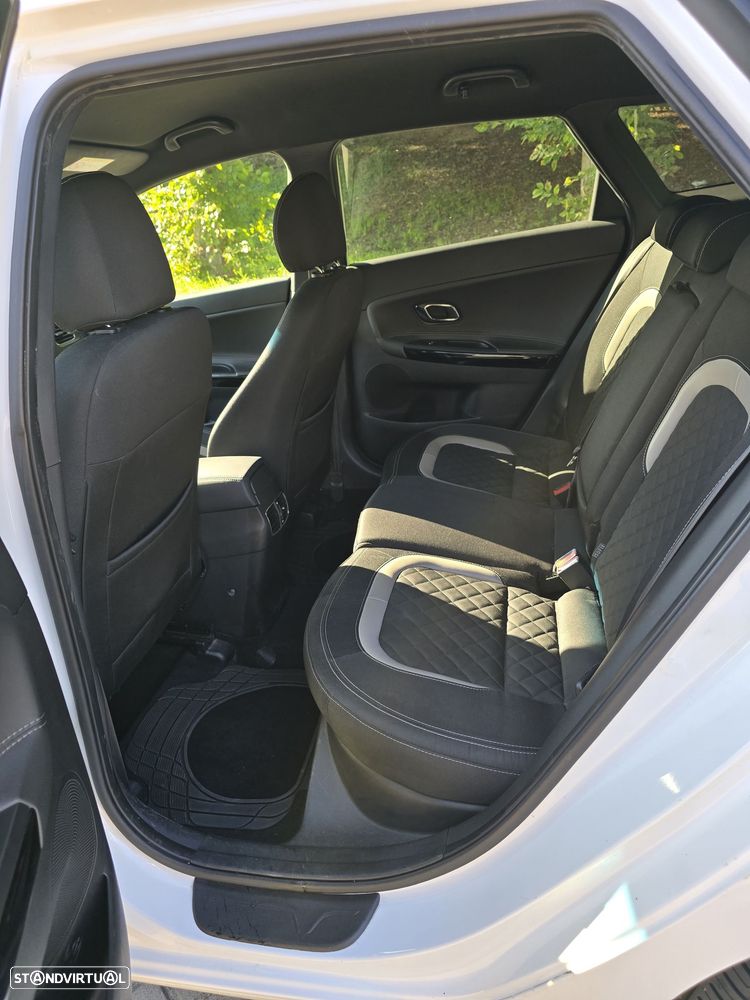 Kia Ceed SW 1.6 CRDi GT Line - 9