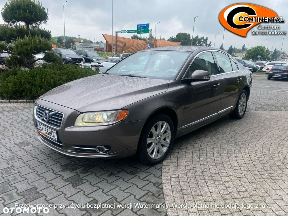 Volvo S80 - 1