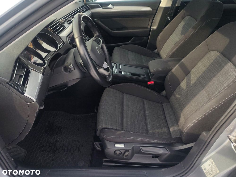 Volkswagen Passat Variant 1.5 TSI EVO Business DSG - 15