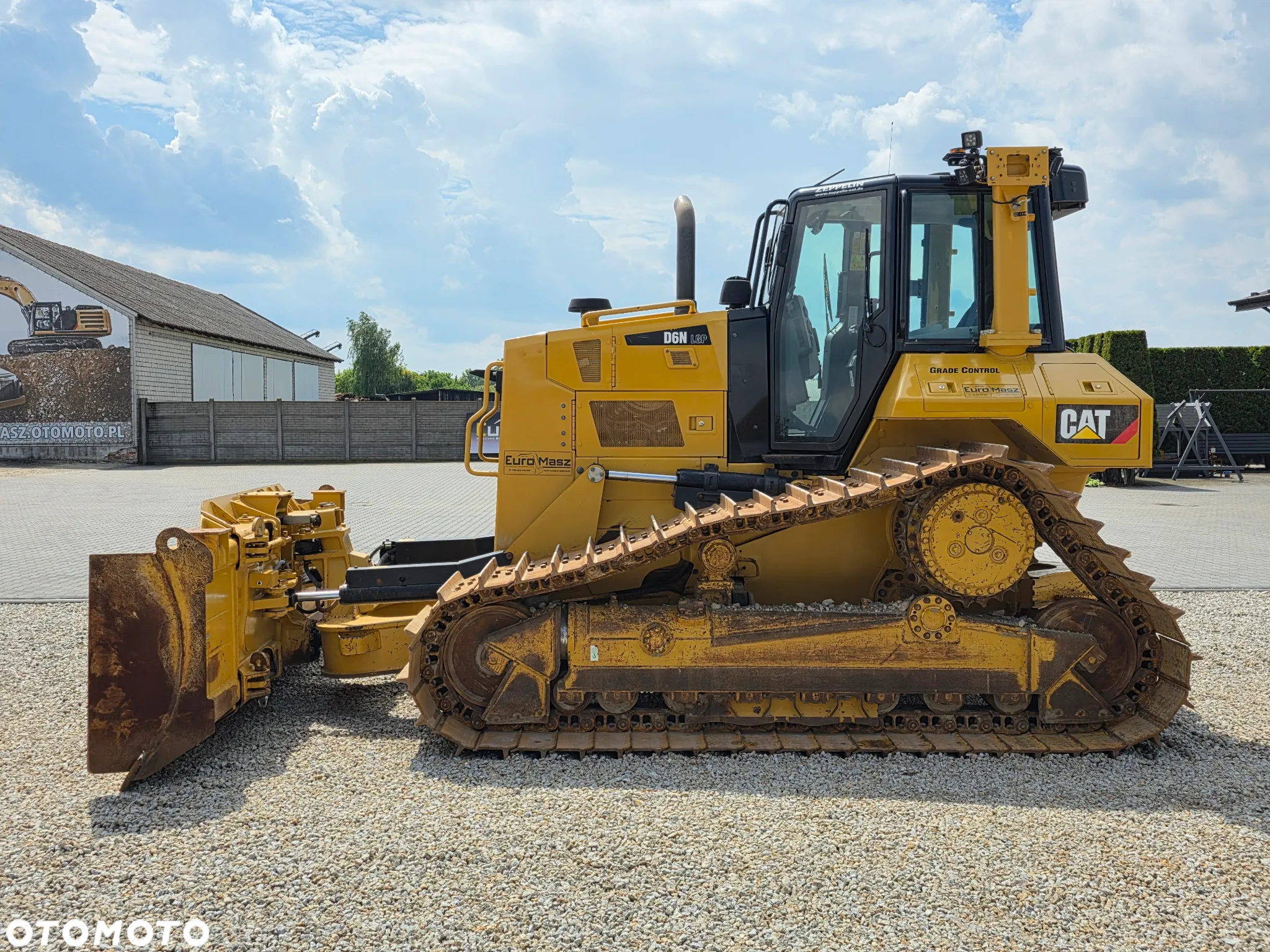 Caterpillar Caterpillar D6N LGP, 2017 ROK, PODWOZIE 80% DOBRE - 8