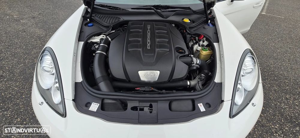 Porsche Panamera Standard - 26