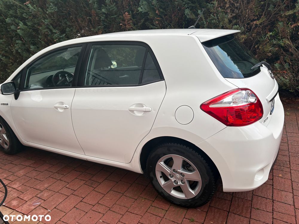 Toyota Auris - 4