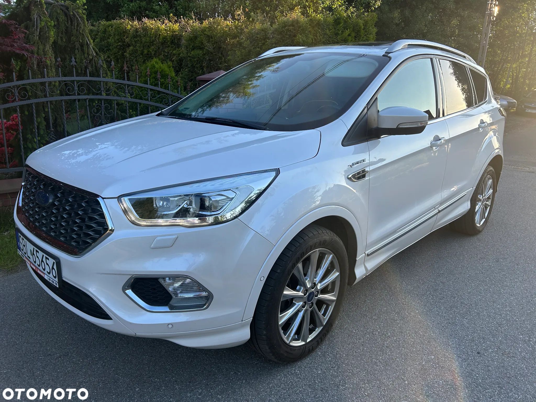 Ford Kuga Vignale 2.0 TDCi AWD - 1