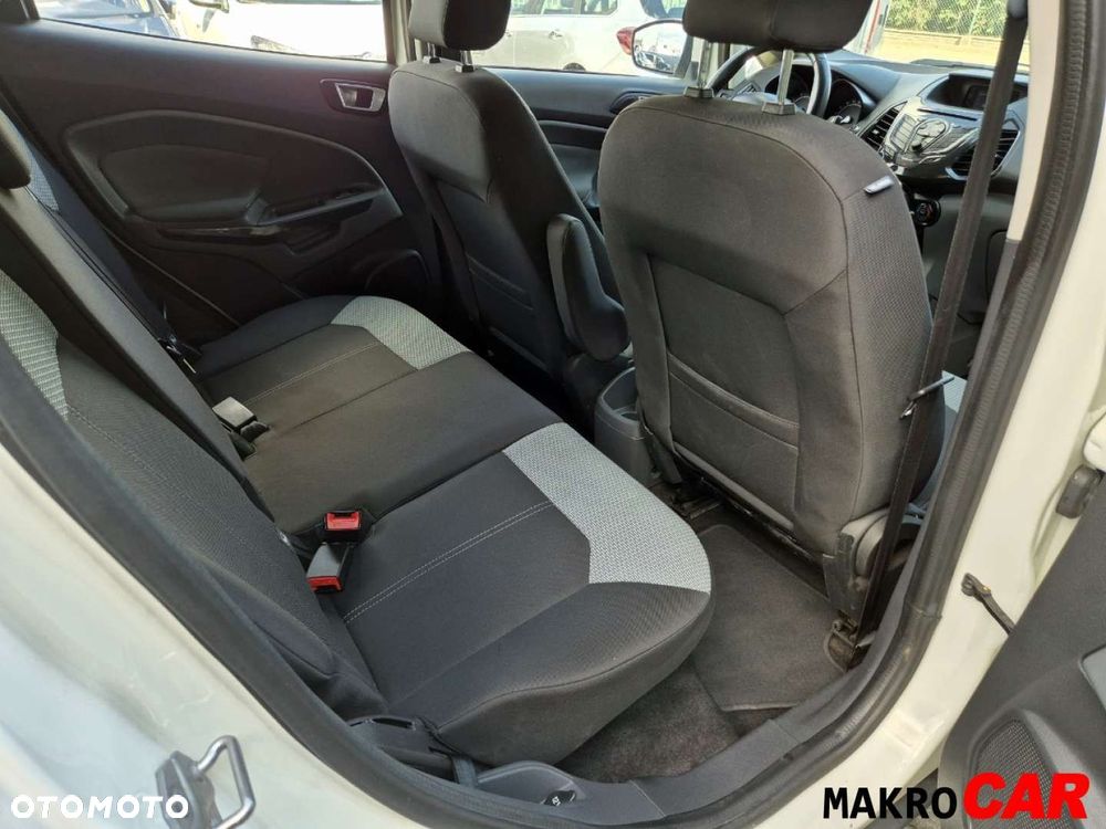 Ford EcoSport - 12