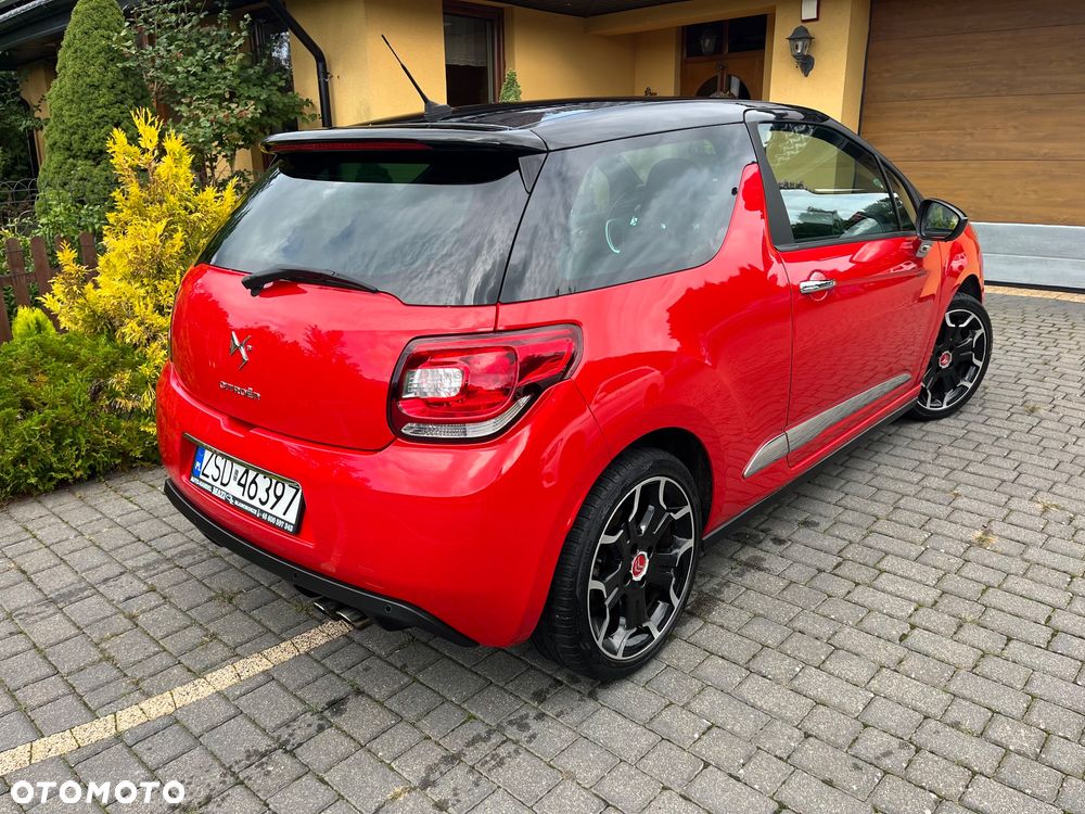 Citroën DS3 THP 155 Red Edition - 17