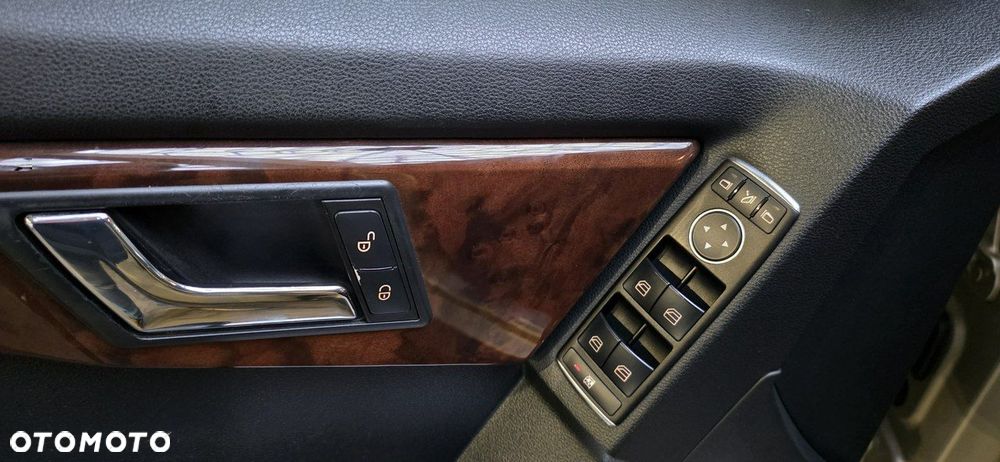 Mercedes-Benz GLK - 18