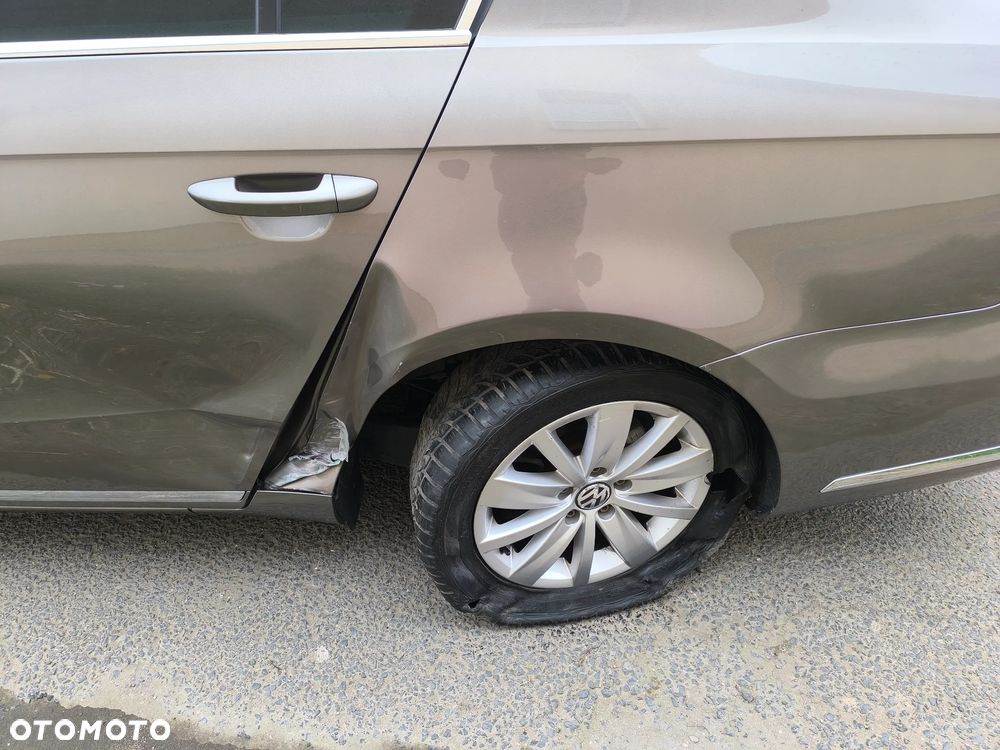 Volkswagen Passat 1.4 TSI DSG BlueMotion Technology Exclusive - 11