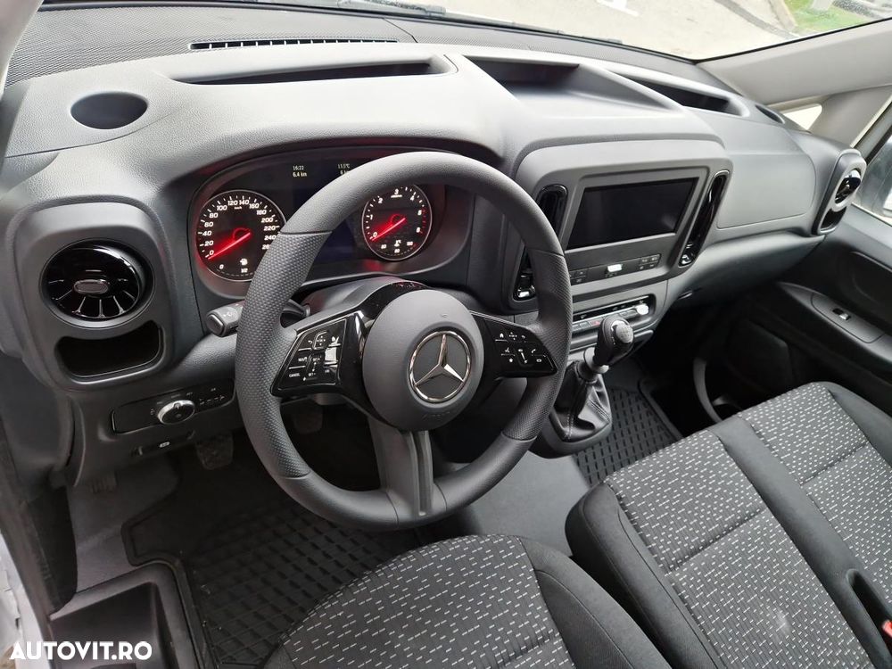 Mercedes-Benz Vito 2024 photo 4