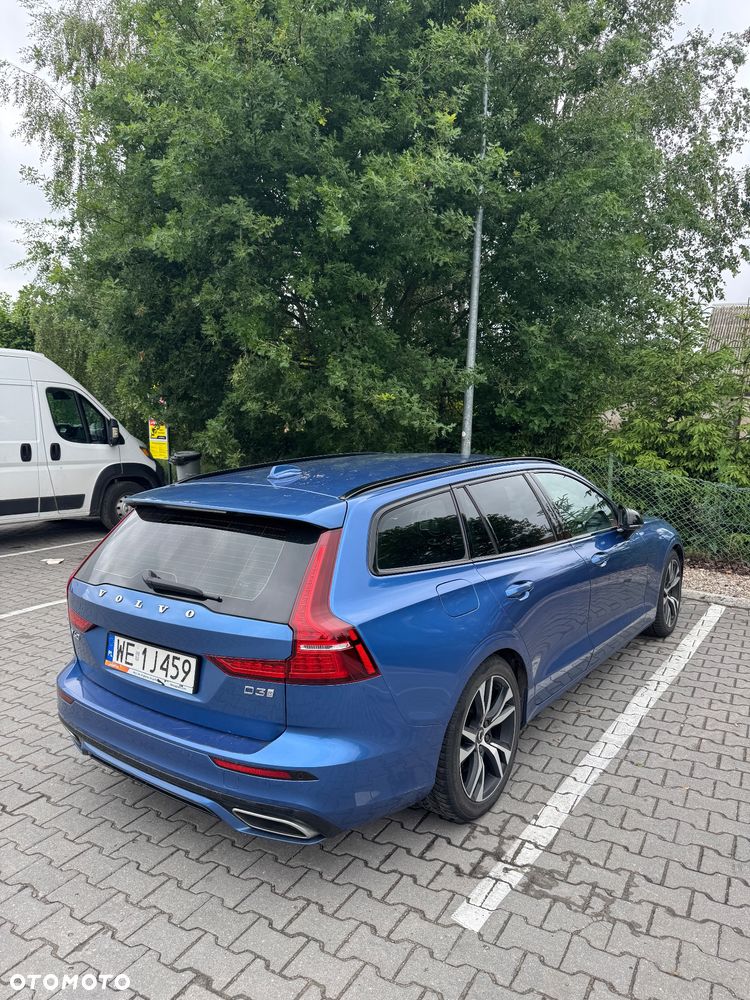 Volvo V60 D3 R-Design - 6
