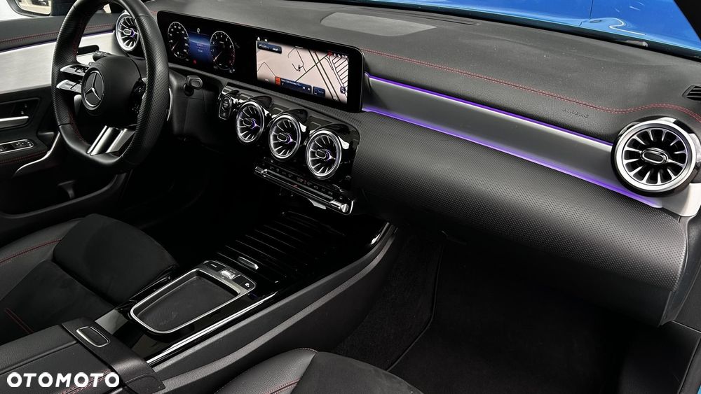 Mercedes-Benz CLA - 22