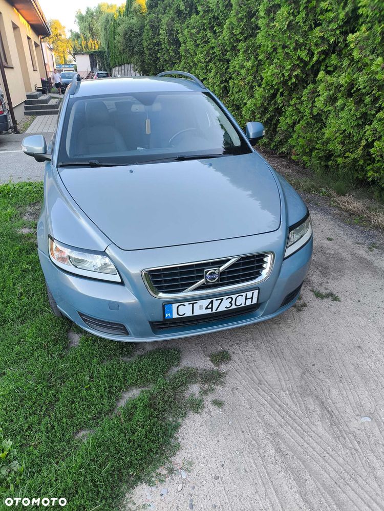Volvo V50