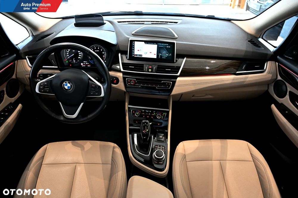 BMW Seria 2 220i Gran Tourer Luxury Line - 12