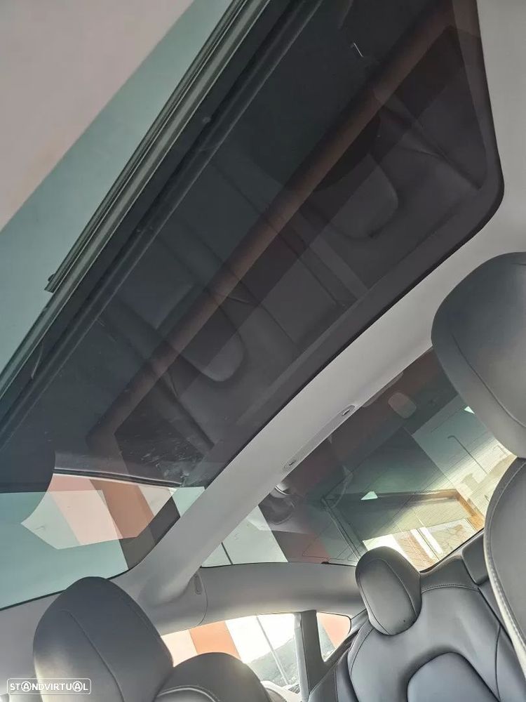 Tesla Model 3 Long-Range Dual Motor AWD - 13