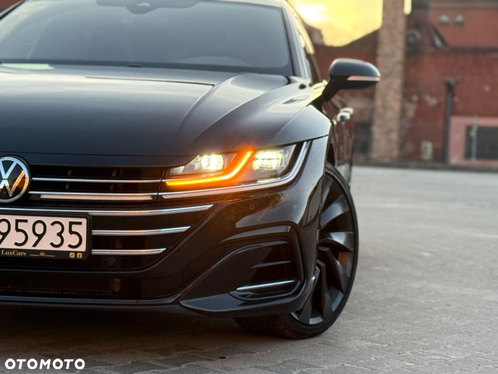 Volkswagen Arteon 2.0 TDI SCR DSG R-Line - 11
