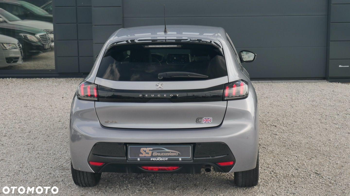 Peugeot 208 - 6