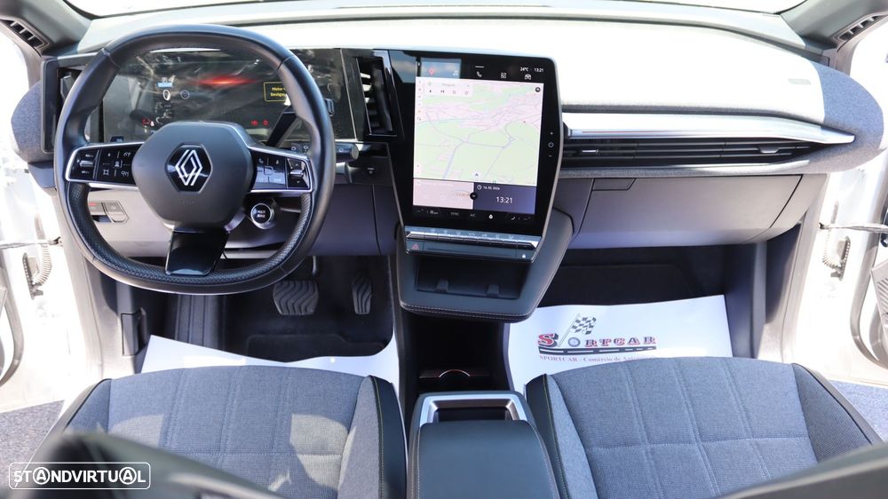 Renault Mégane E-Tech - 13
