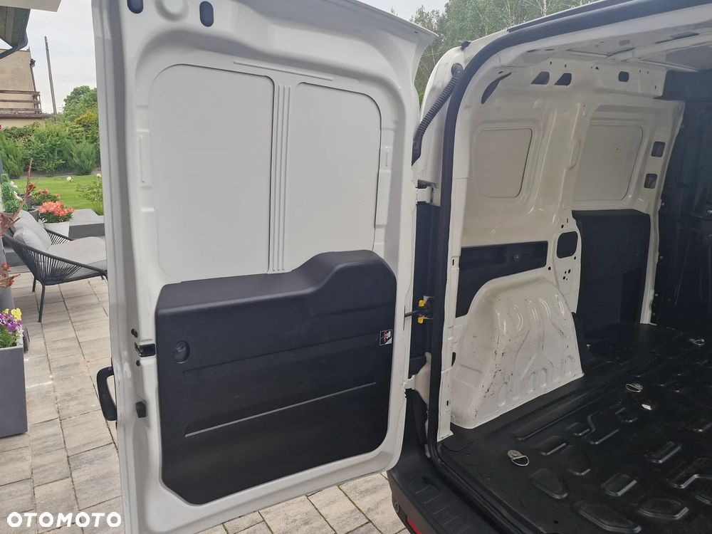 Fiat Doblo 1.6 Multijet 16V Easy - 28