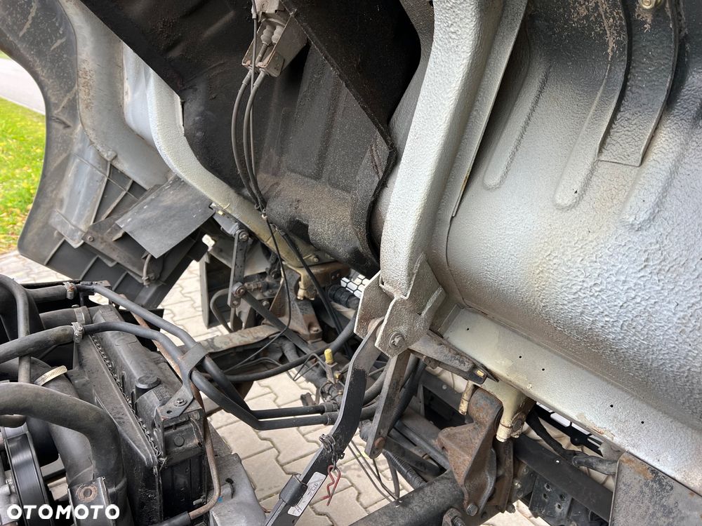 Nissan Atleon 56/35.13 - 32
