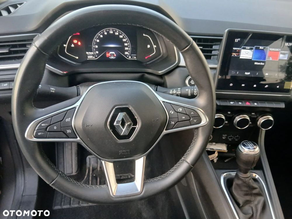 Renault Captur - 11