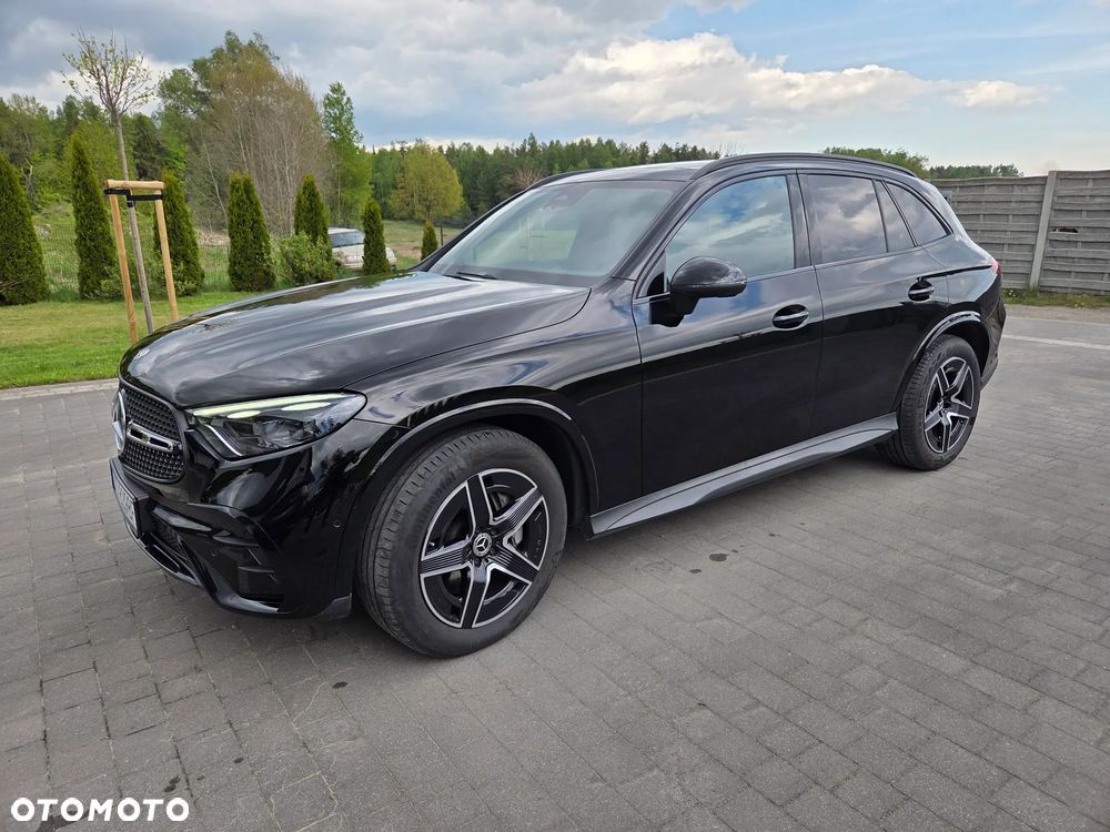 Mercedes-Benz GLC 200 4Matic 9G-TRONIC AMG Line Advanced - 13