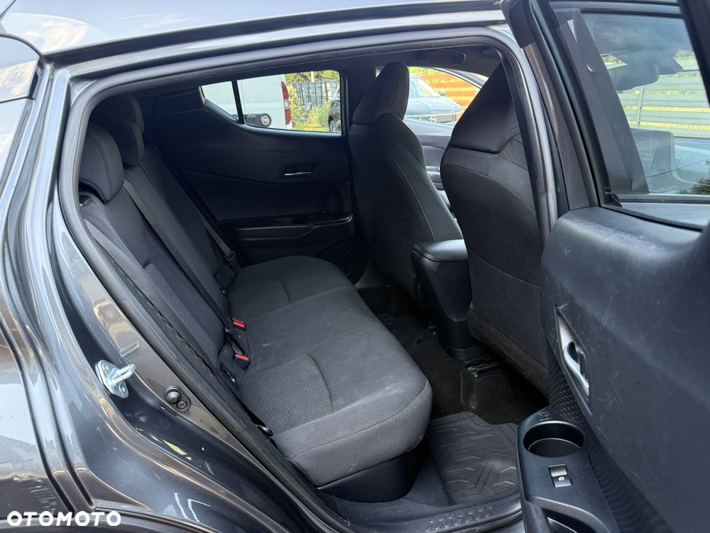 Toyota C-HR Style - 24