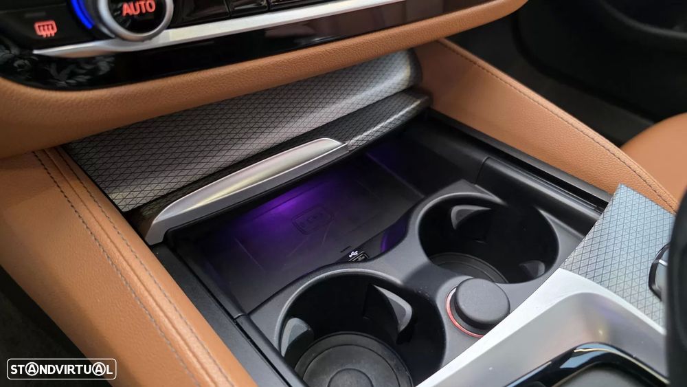 BMW 530 e iPerformance Pack M - 45