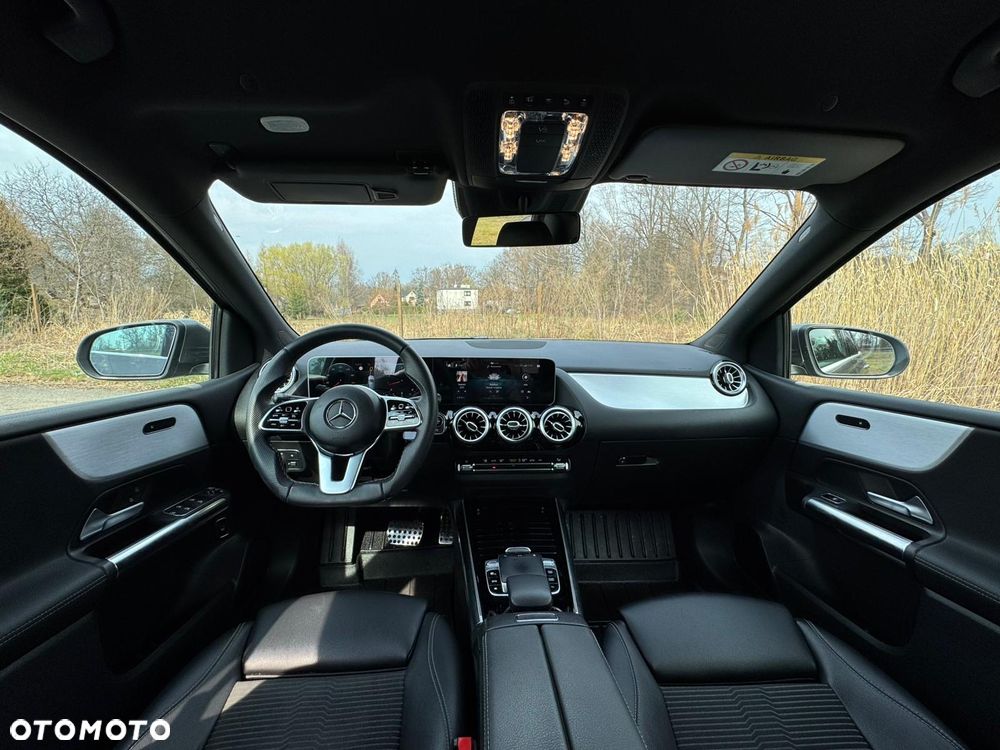 Mercedes-Benz Klasa B 200 7G-DCT - 32