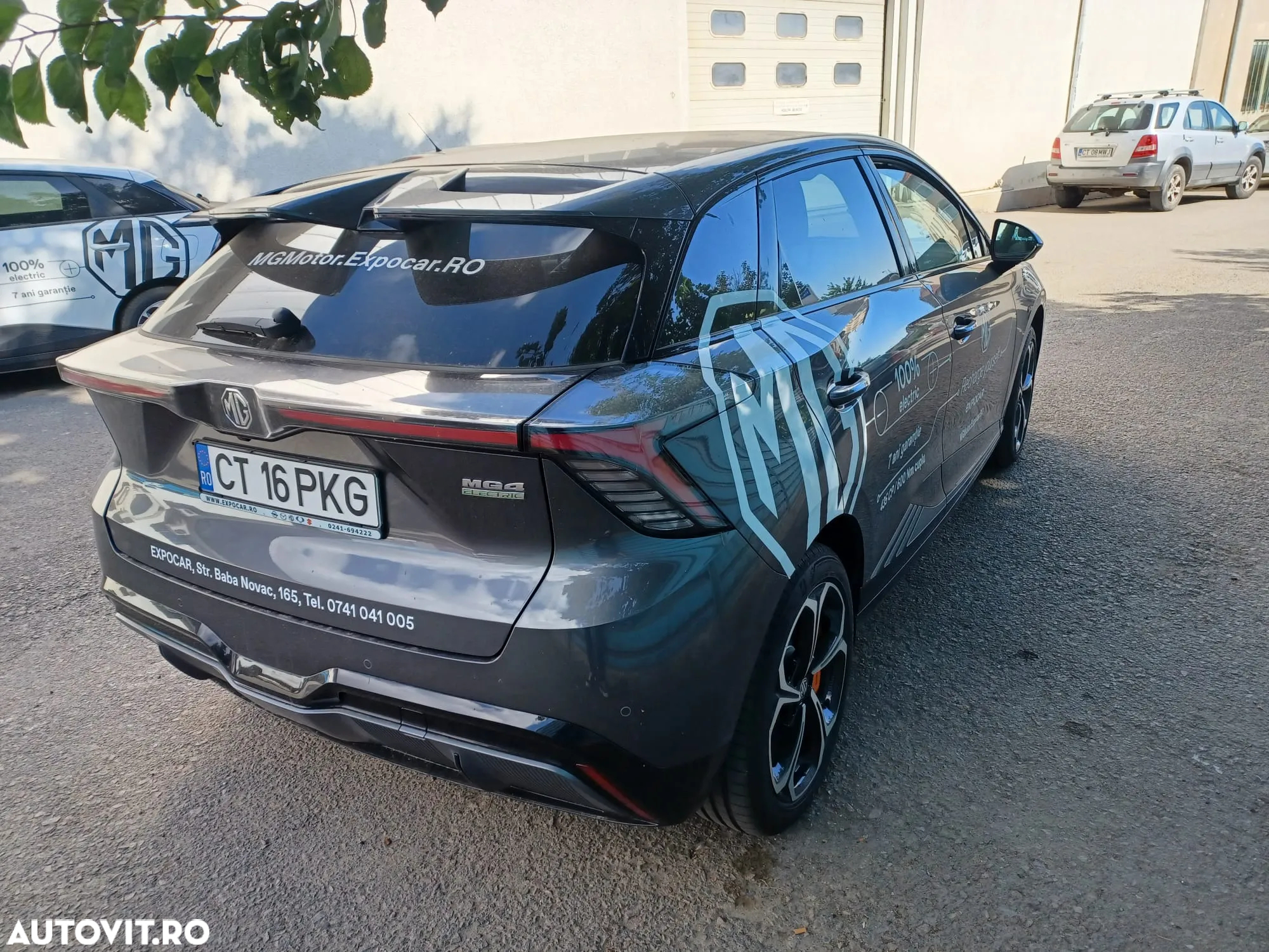 MG MG4 EV 64 kWh XPower - 4