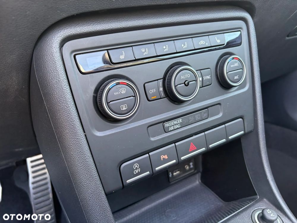 Volkswagen Beetle 1.4 TSI (BlueMotion Tech) Exclusive Design - 28