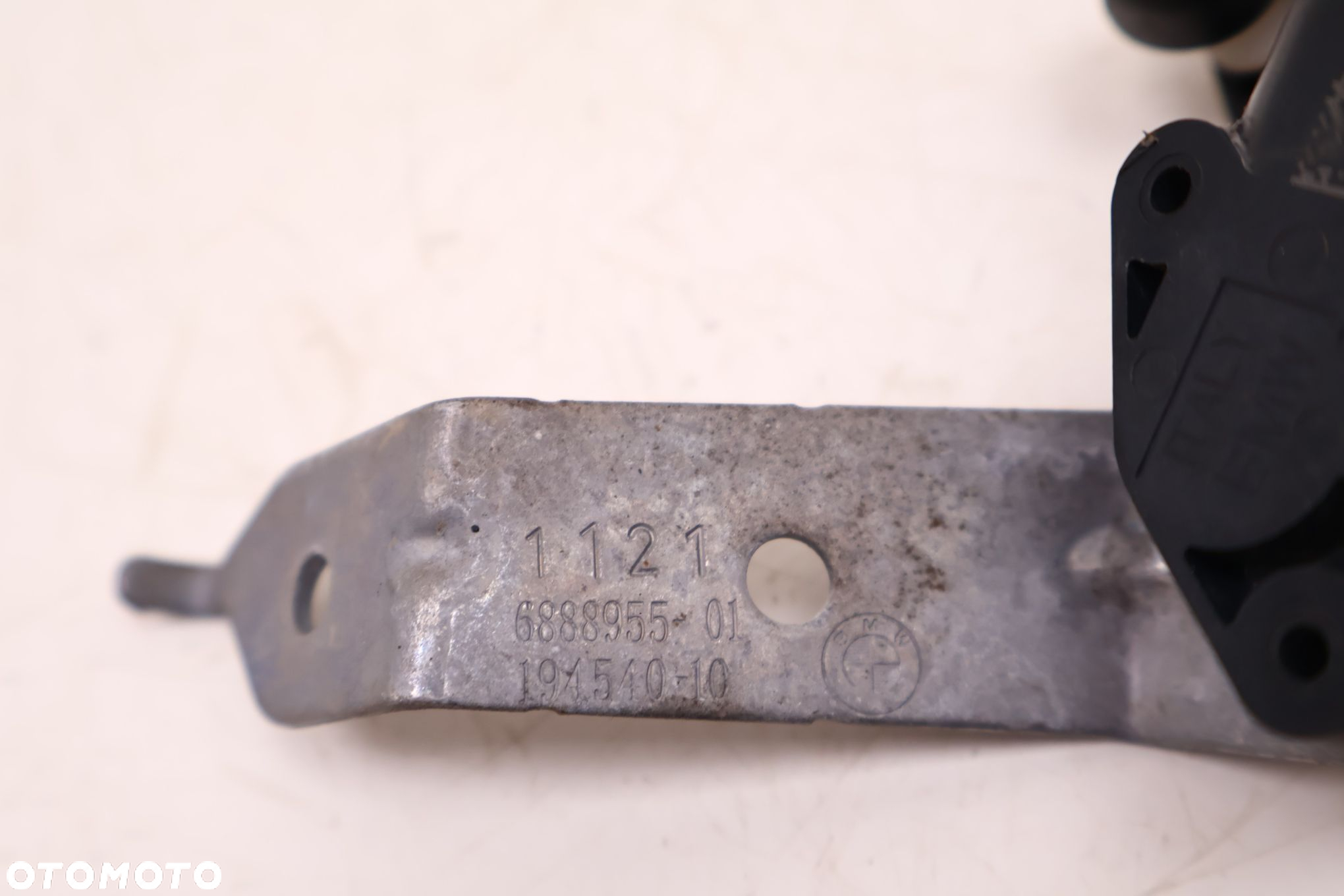 BMW 3 G20/21 CZUJNIK POZIOMOWANIA ŚWIATEŁ TYŁ 6888955, 19454010 - 6