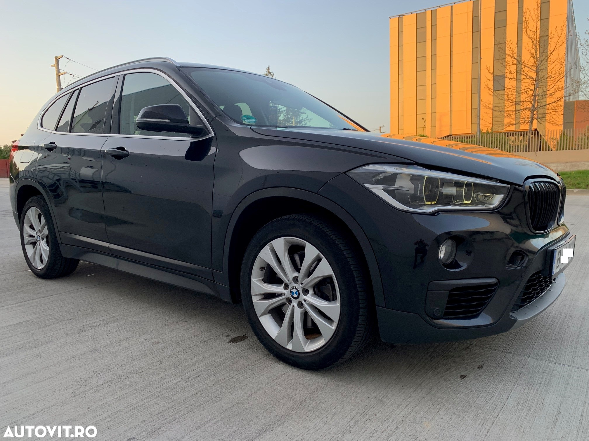 BMW X1 xDrive20d Aut. Sport Line - 7
